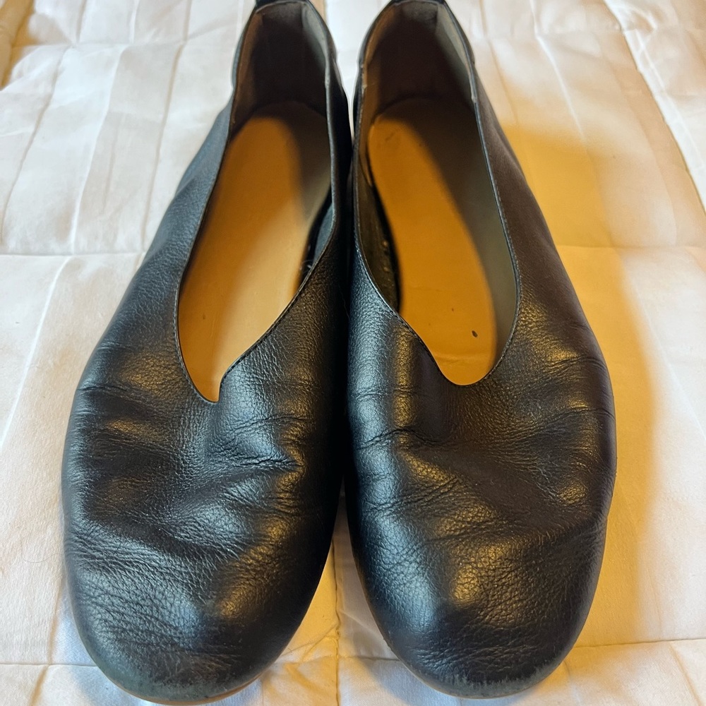 Everlane Day Glove flat